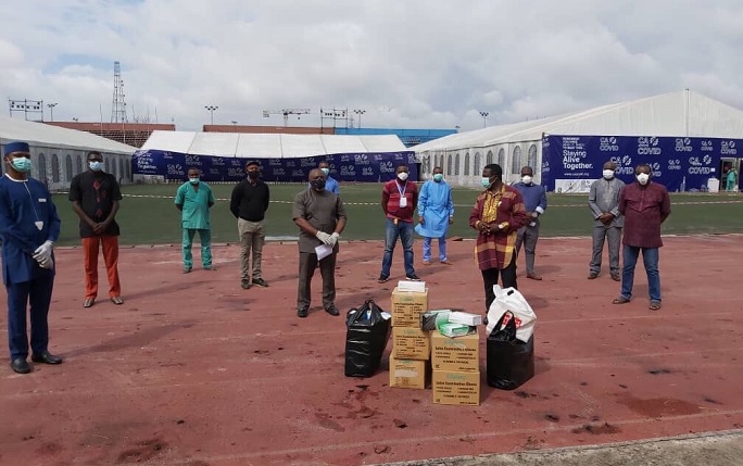 Nigerian Alumni Network donating PPE items to COVID Center in Portharcourt