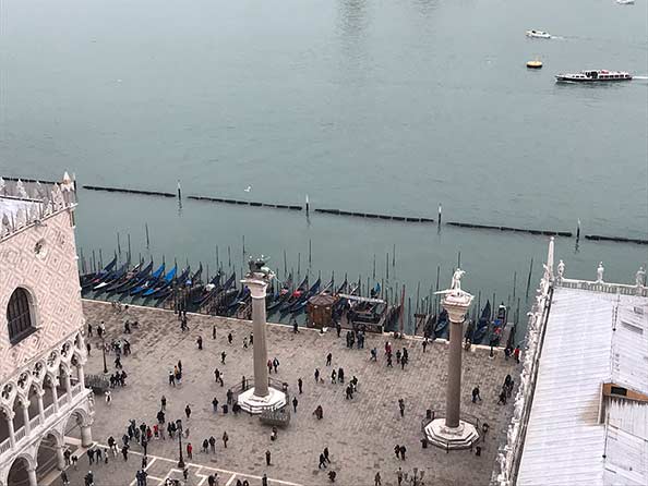 Saint Mark and Saint Theodore Column, St. Mark's Square, Venice