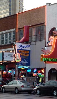 Roberts Western World, Nashville, USA.
©Robert Kronenburg