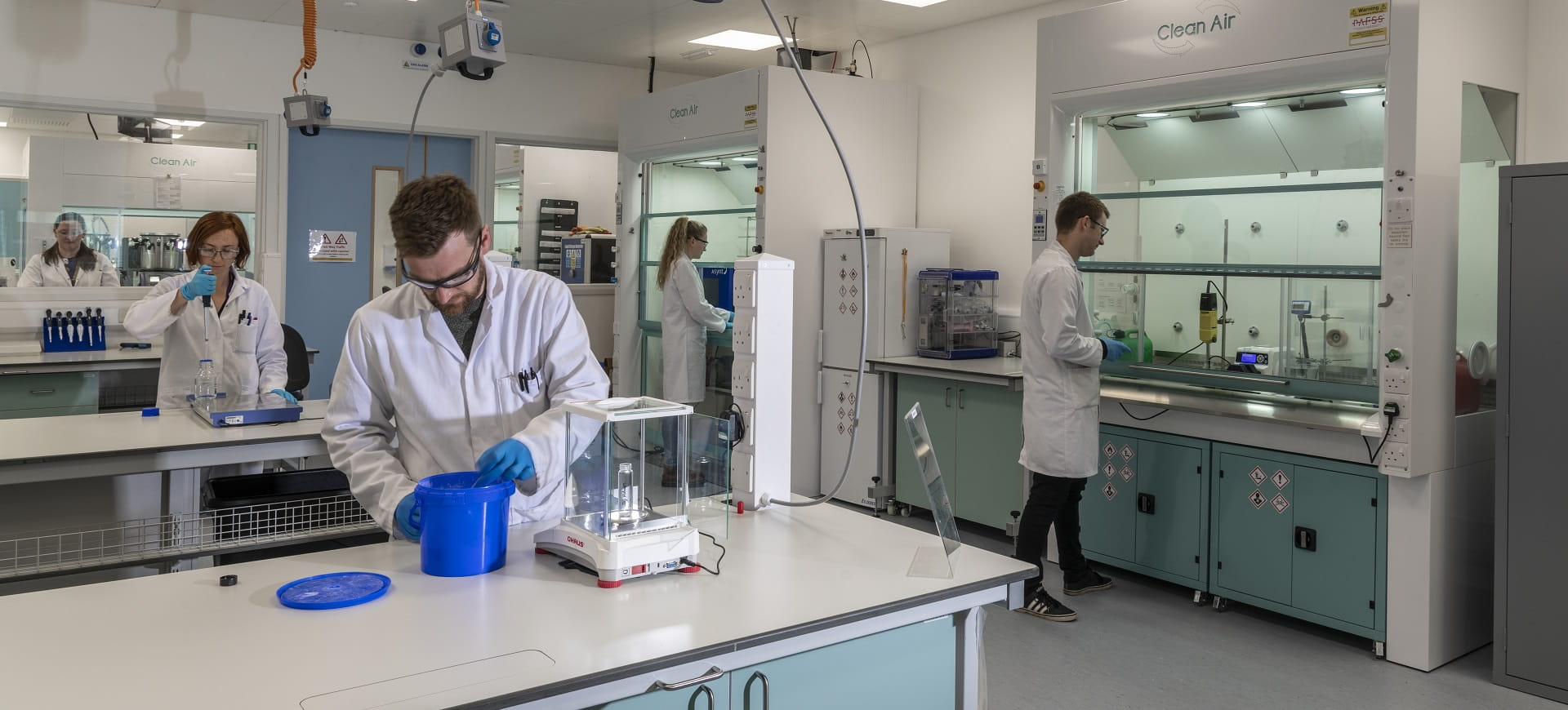 Scientists are working in their lab