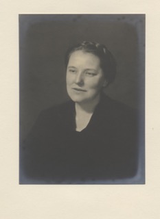 L. Susan Stebbing 1885-1943

