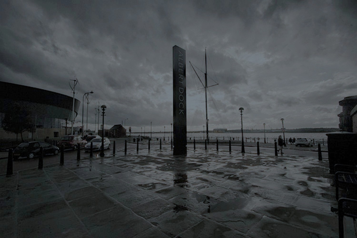 Port of Liverpool, Evening