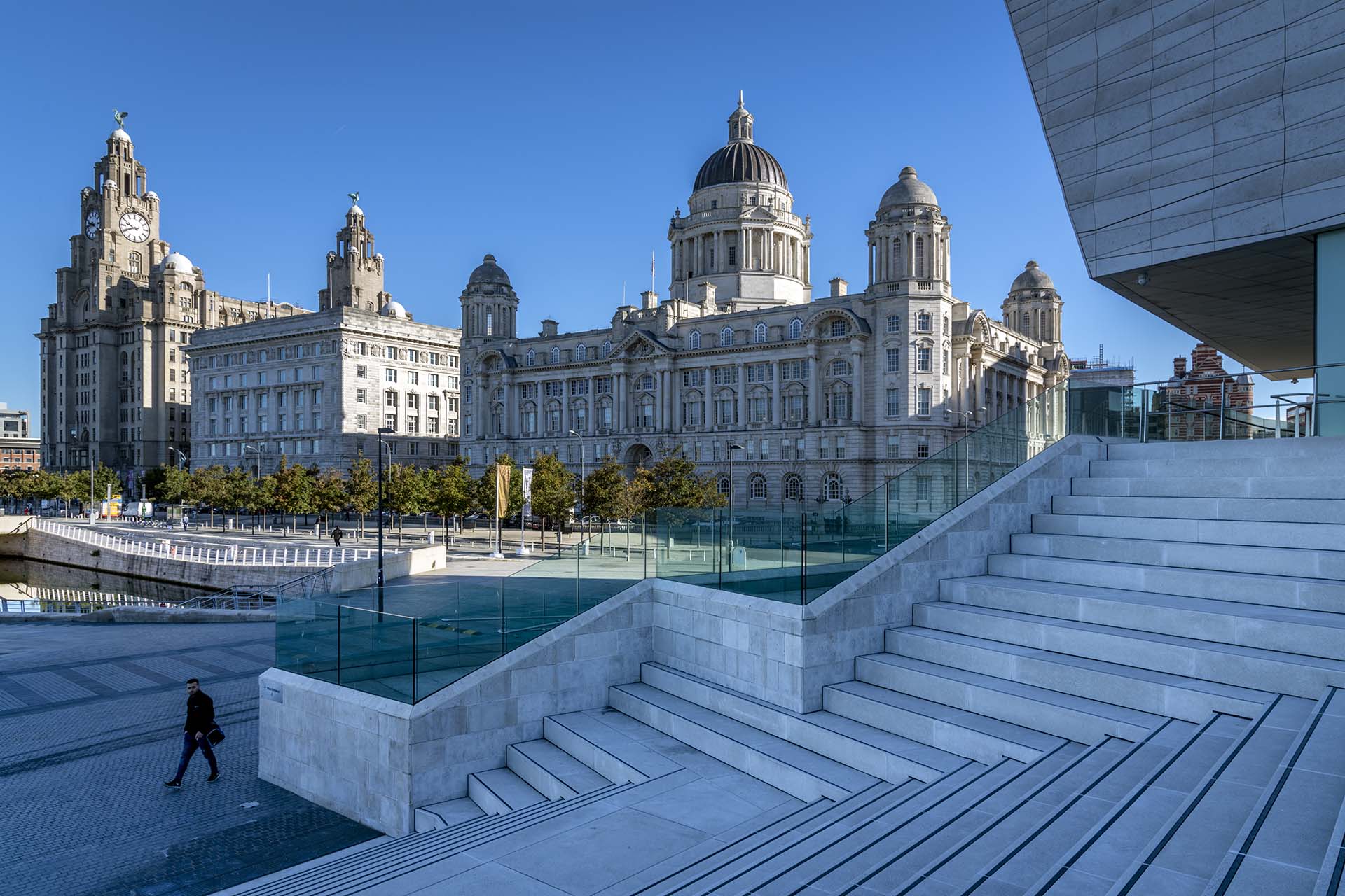 Liverpool pier head promenade