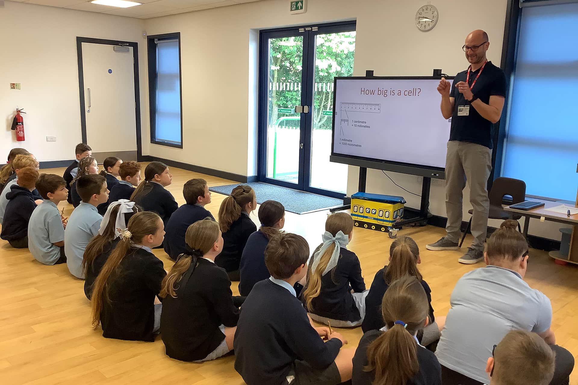 Ian Copple delivering a Love Your Cells science session