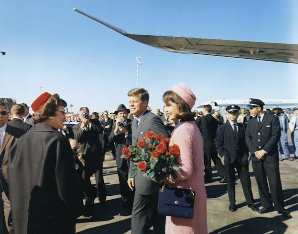 President John F. Kennedy and Jacqueline Kennedy arrive in Dallas.