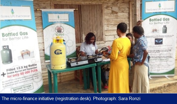 The micro-finance initiative (registration desk) – credit Sara Ronzi.