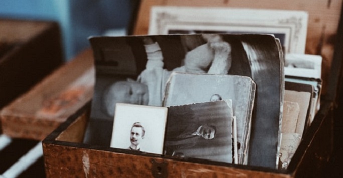 box of old black and white photographs