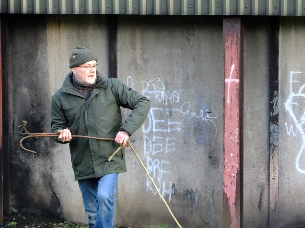 Grappling hook filming