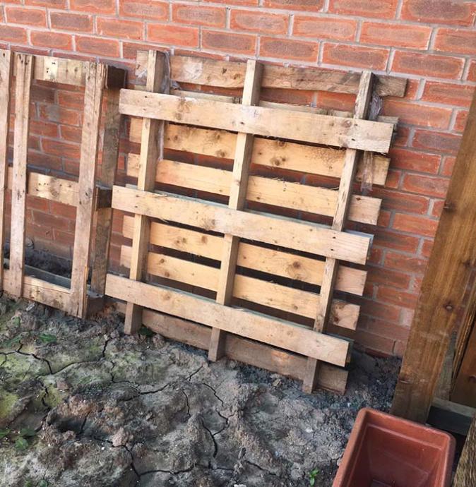 Wooden pallets