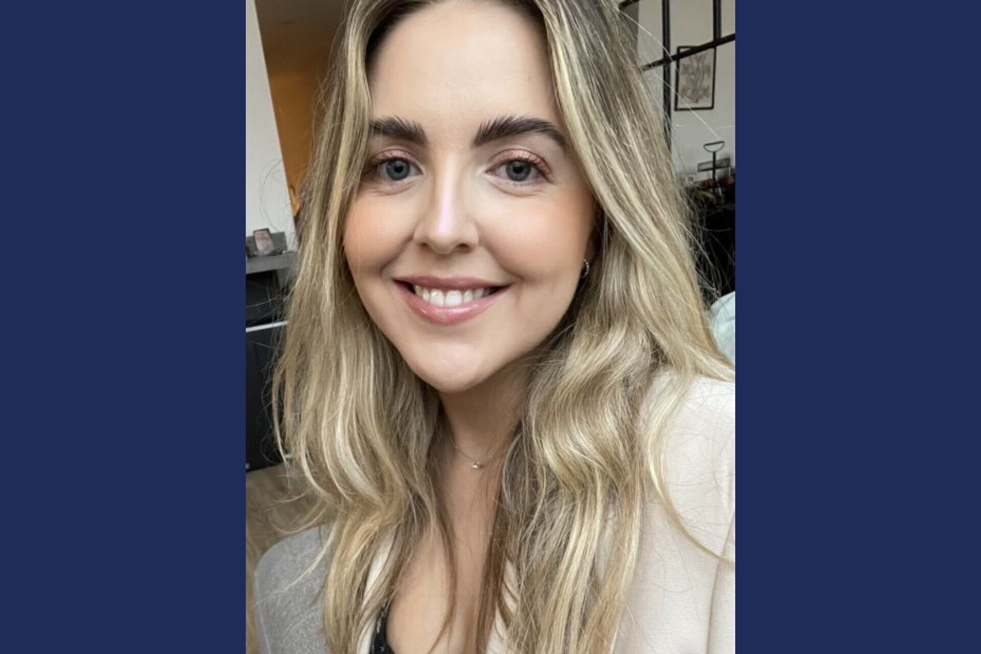 Dr Louise Aubiniere Robb