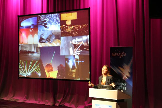 Dr Ceri Brenner shared her experiences of working with the world’s most powerful lasers in her talk Dream Beams.