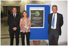 Left to right: Prof. Carsten Welsch (oPAC Coordinator), Prof. Maria Isabel Gallardo, and Prof. Joaquín Gómez (Director of CNA)