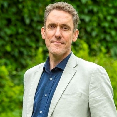 Headshot of Damian Haigh, headteacher