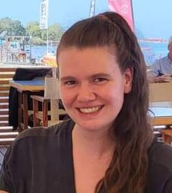 Profile_Image_Laura_Bowker