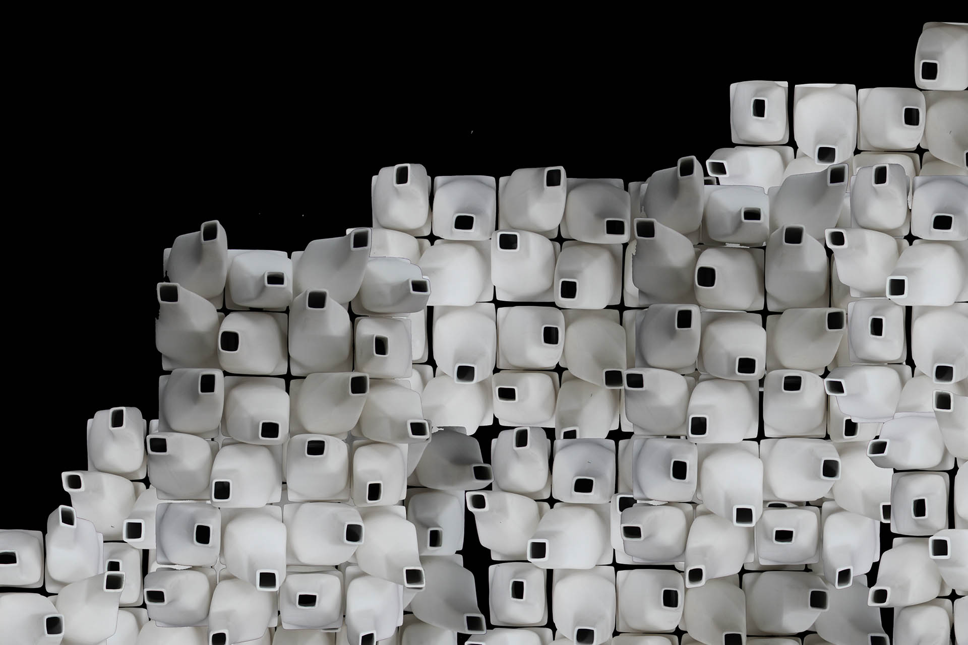 Using ceramics as sustainable technologies