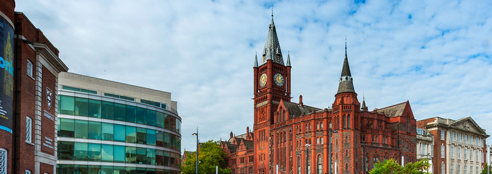 University square with Victoria Gallery and Museum