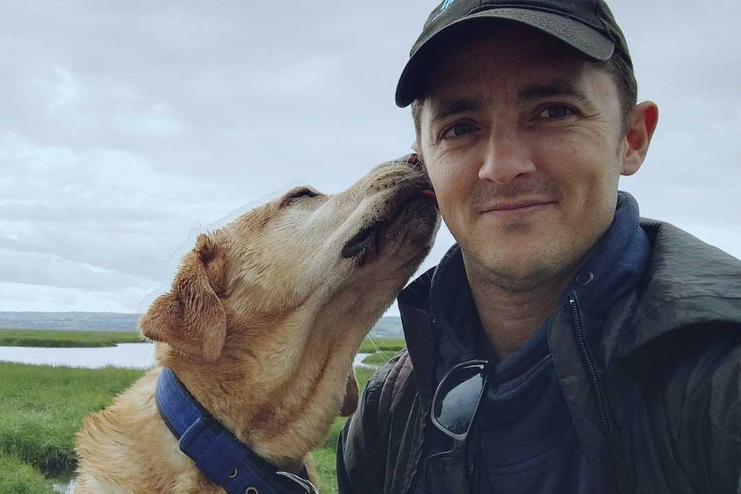 Jose Rodríguez Torres and his canine companion Ron.