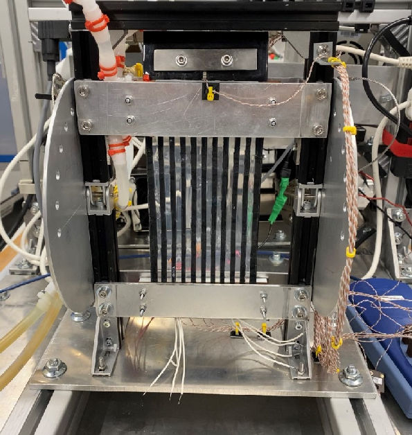 a novel two-phase passive heat transfer device 