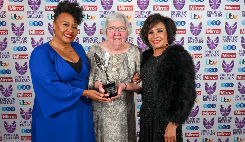 Emeli Sand Prof Dame Averil Mansfield and Dame Shirley Bassey