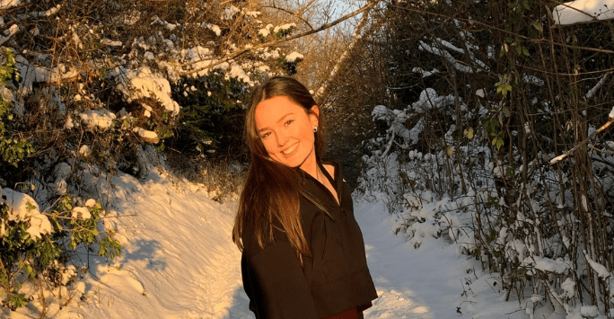 woman with snowy background