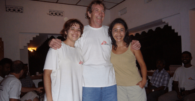 three doctors in Médecins Sans Frontières t shirts