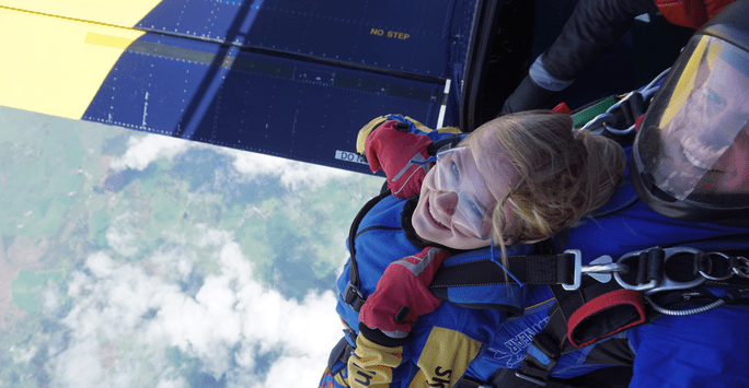 woman ready to skydive