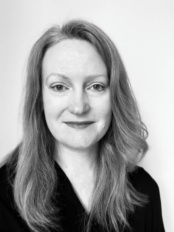 Photo of Dr Marion Leonard