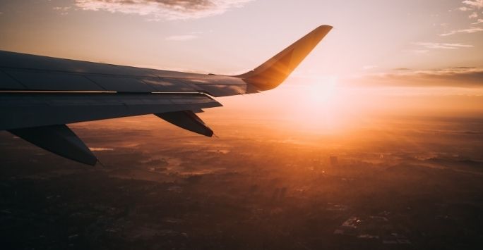 Picture of plane in flight