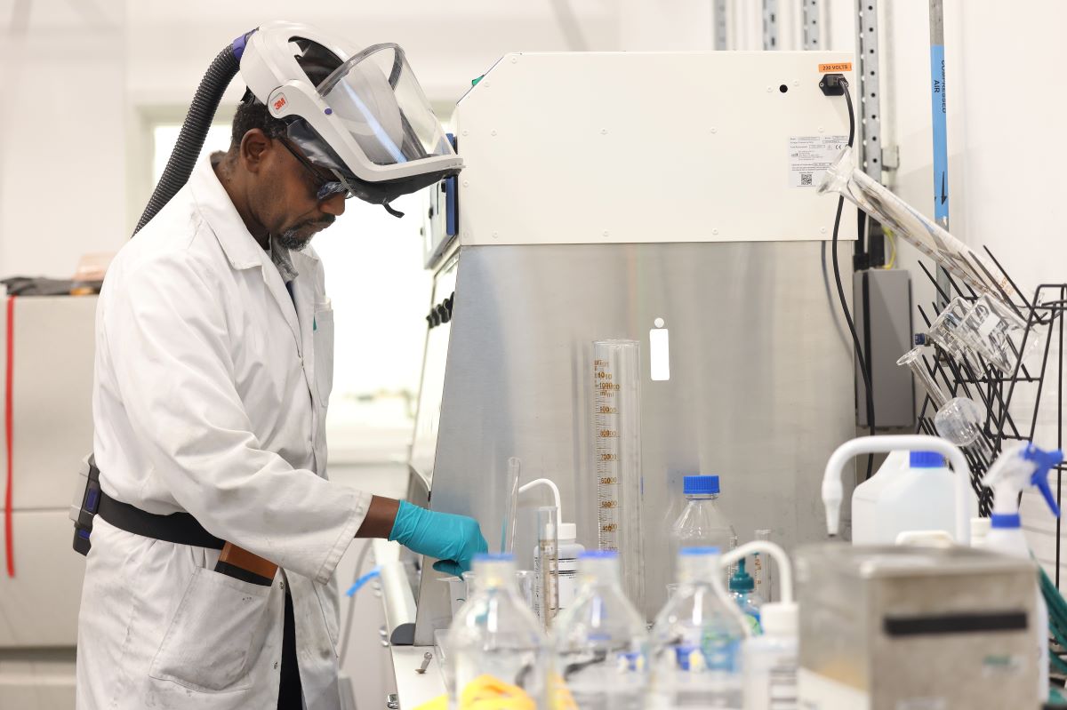 Students studying engineering at the University of Liverpool