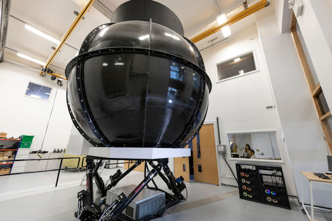 Outside View of Heliflight-R