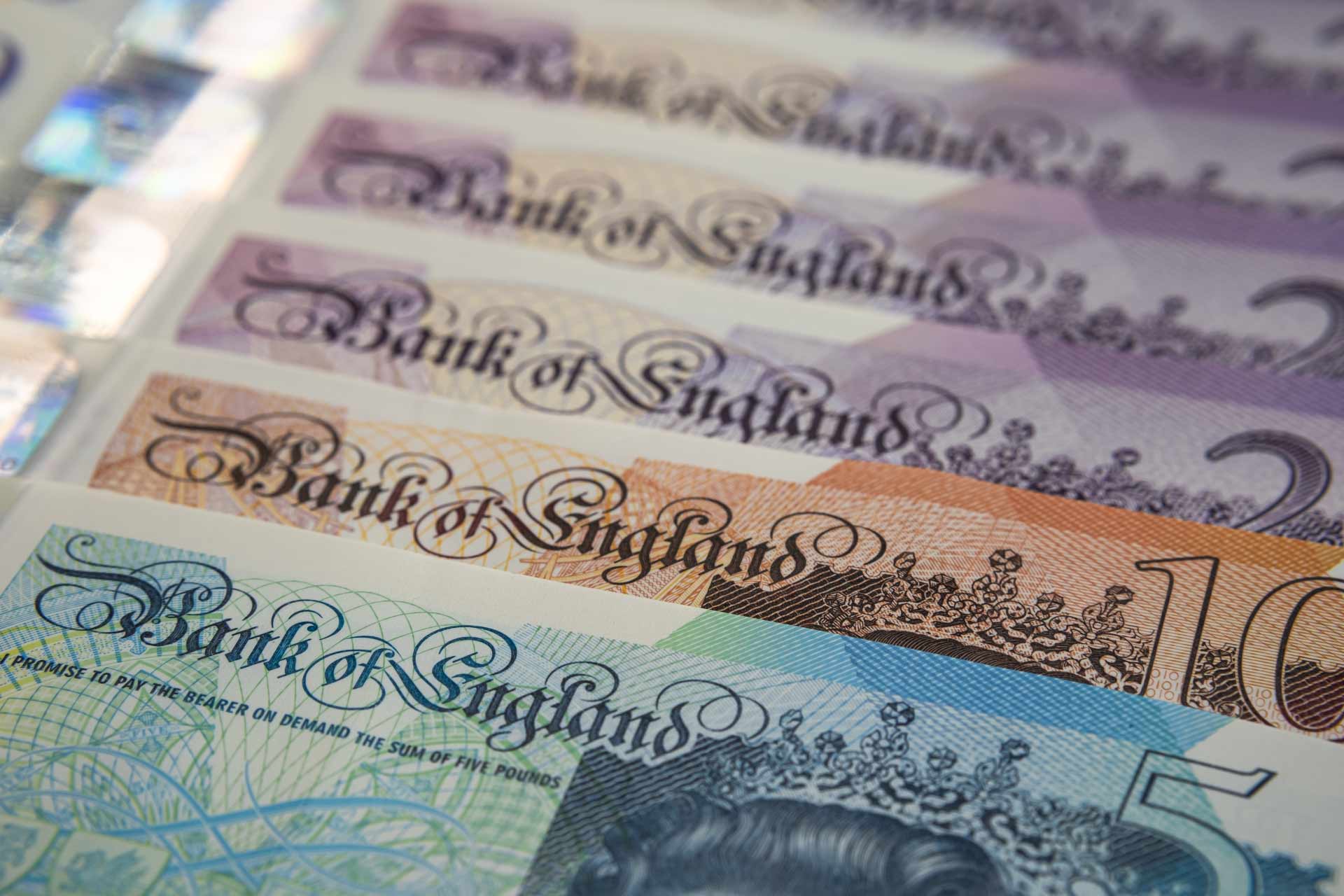 Different pound notes