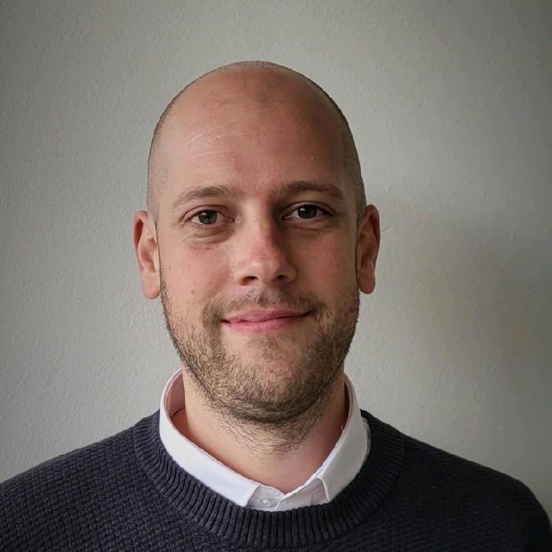 Sam Hay headshot
