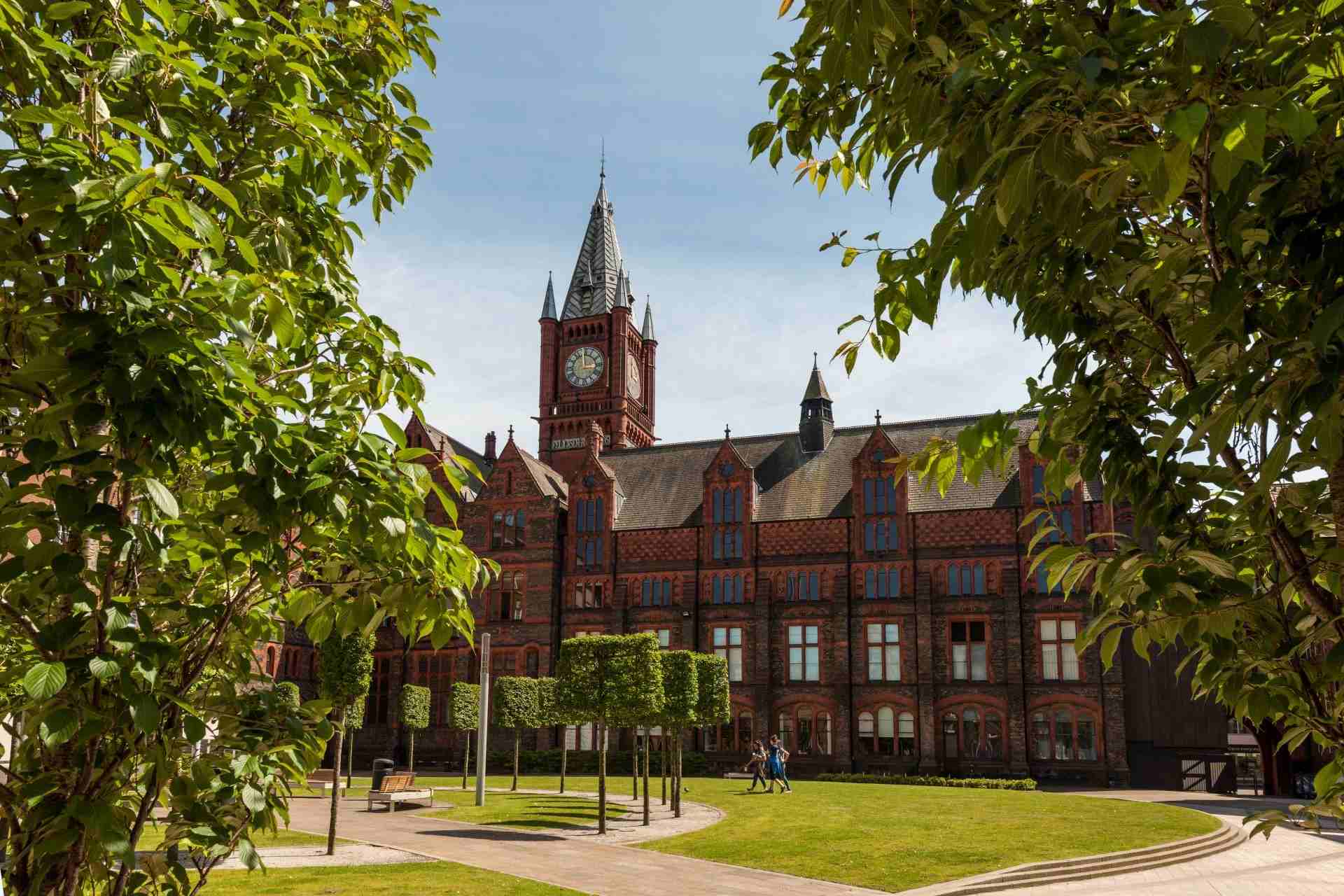 A view of the Victoria Gallery & Museum from the Quad