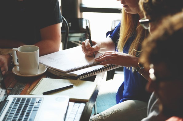 The life histories of female academics and the impact on career decisions