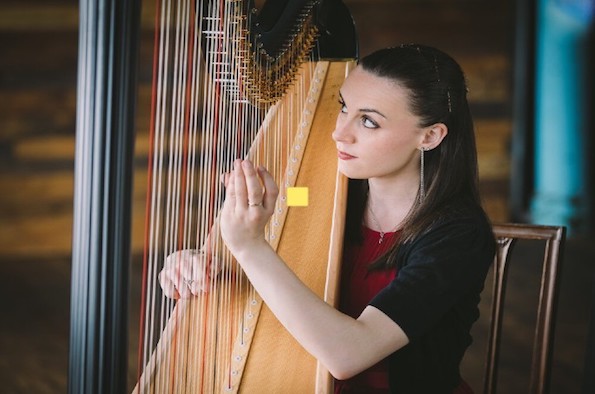 Bethan Griffiths (Harp)