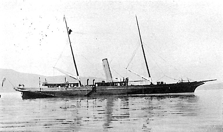 This Nest of Dangers': Believe-it-or-not voyages of Columbia River Lightship  No. 50, 1892 - 1909, Life